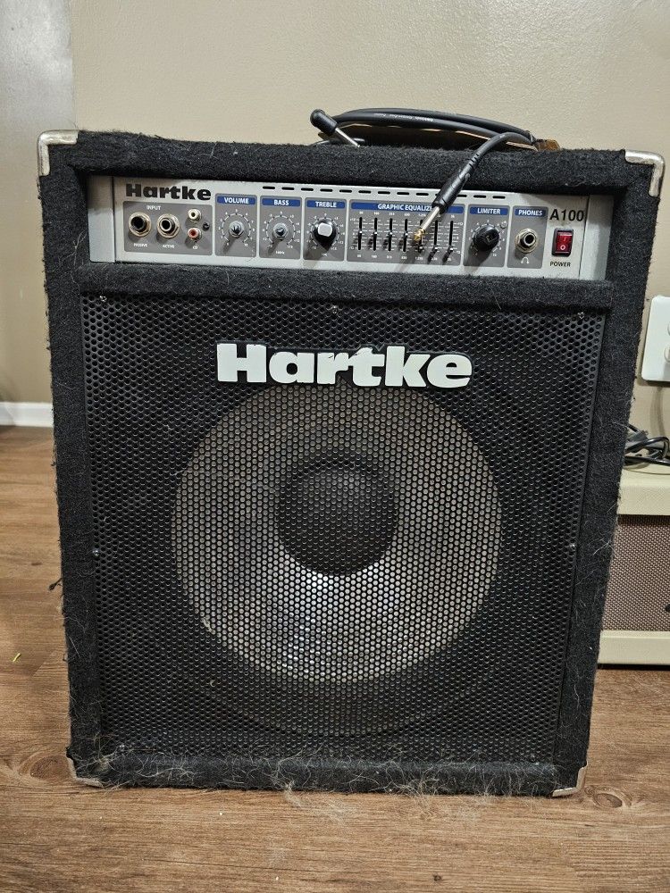 Hartke A 70 Bass Combo Amp