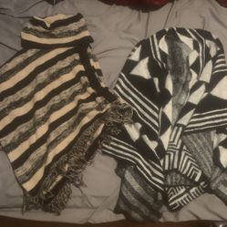 NEW NEVER WORN WOMENS SIZE M PONCHO SWEATERS