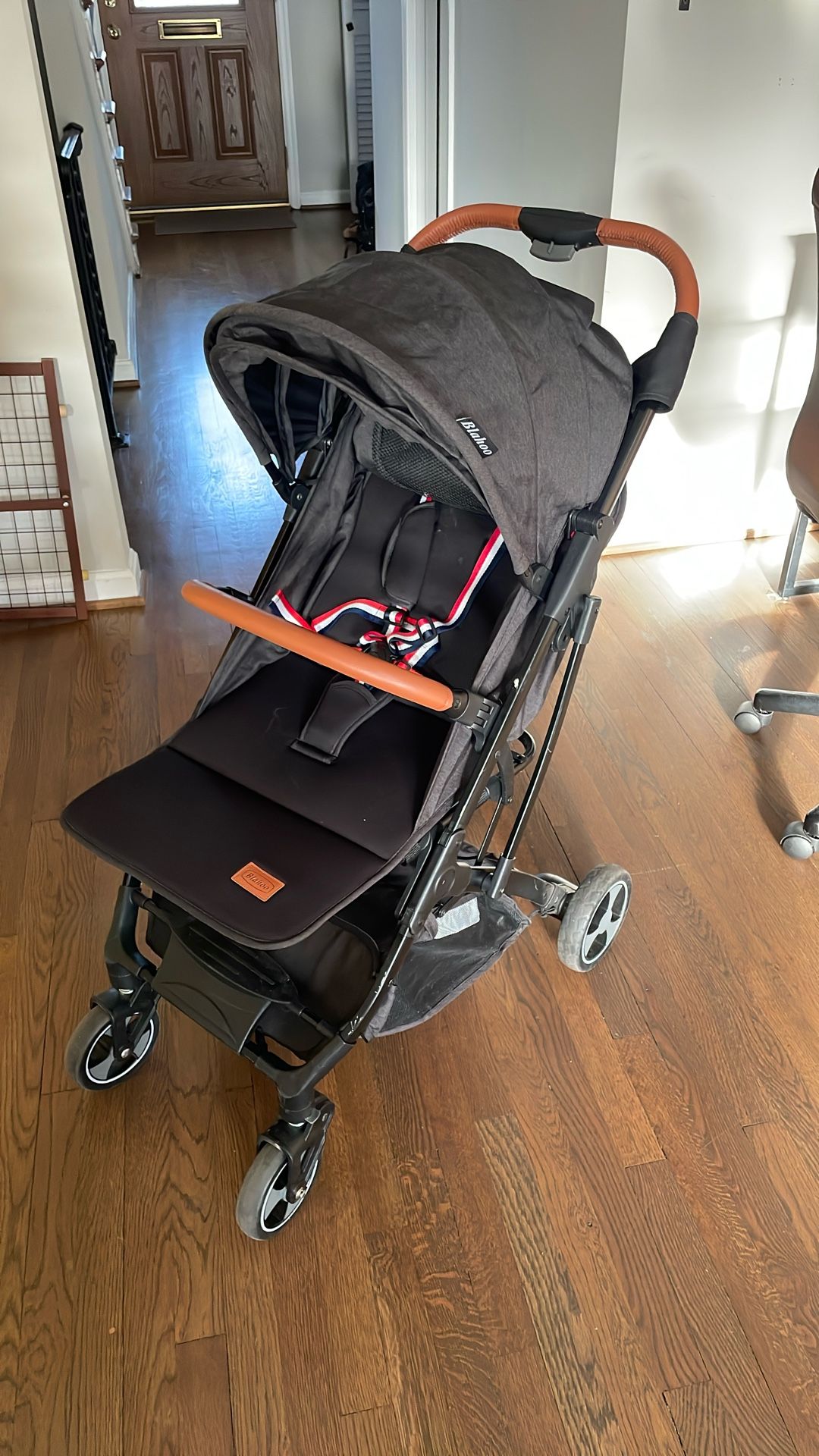 Collapsible Travel Stroller