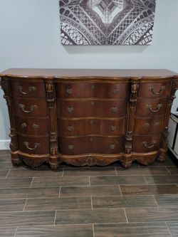 Dresser and 2 Nightstands