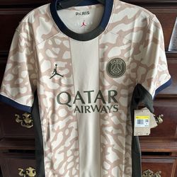 Nike Jordan PSG 2023/24 4th Jersey Size Small New