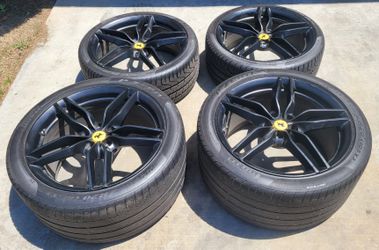 Ferrari FF Wheels - 245/35 (2) & 295/35 (2)