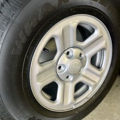 🛞 NEW Factory OEM Wheels & Tires – Set of 5 – Fits 2007 & Up Models 🔧