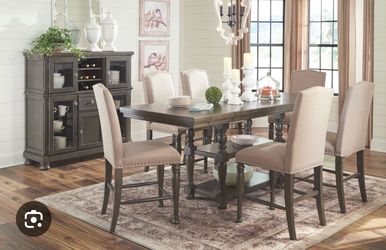 Dinning table