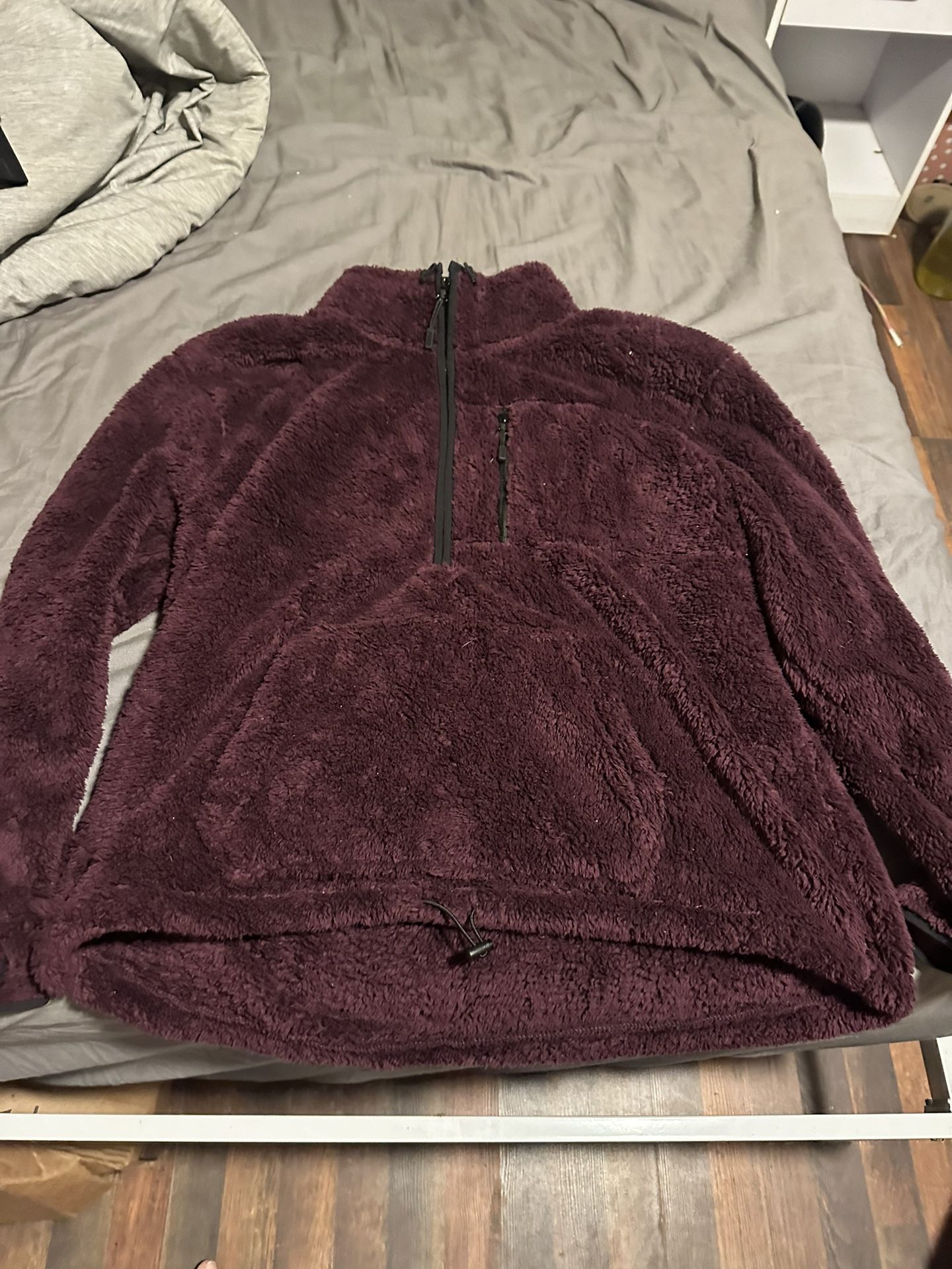 Pink Fuzzy Maroon Quarter Zip! XL