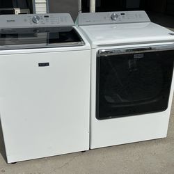 Maytag XL washer and electric Dryer! Matching set