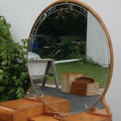 Vintage Vanity 