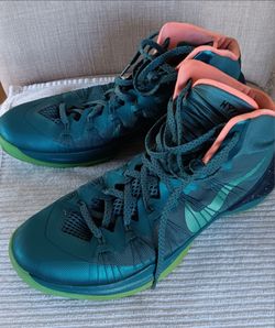 Nike Hyperdunk Basketball Sneakers