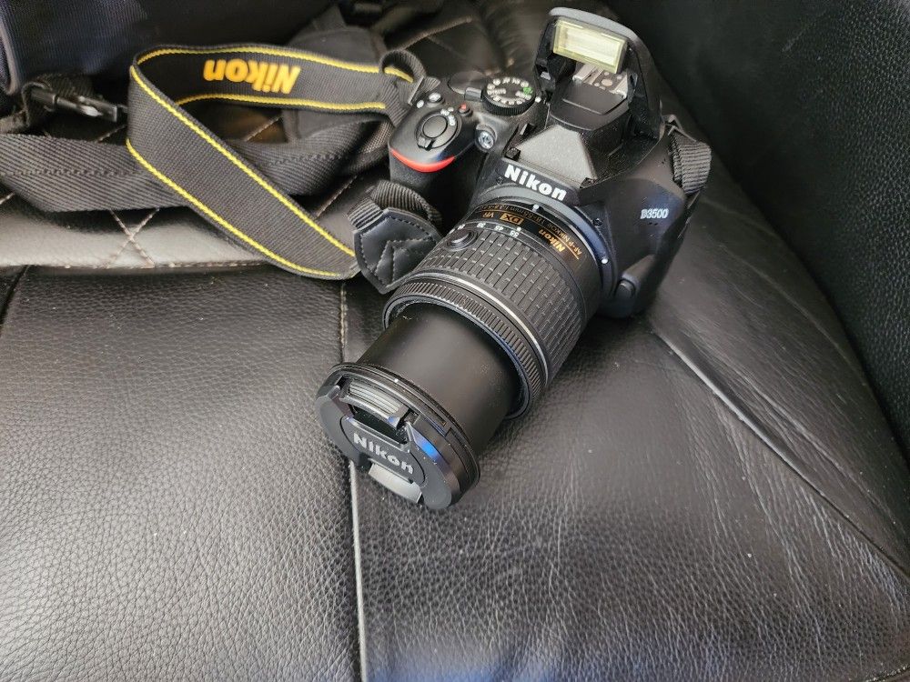 Nikon D3500