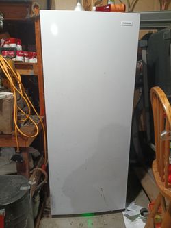 Stand up Freezer