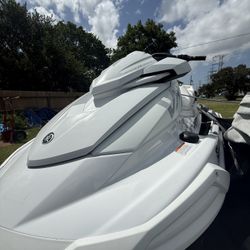 Yamaha Wave runner 