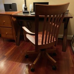 Mint Condition Amish Chair And Desk July 4th Sale. 