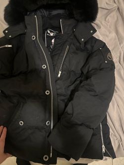 Moose knuckles xl need gone today asap 500 and is yours new worn a few time