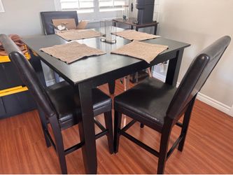 Bar height table