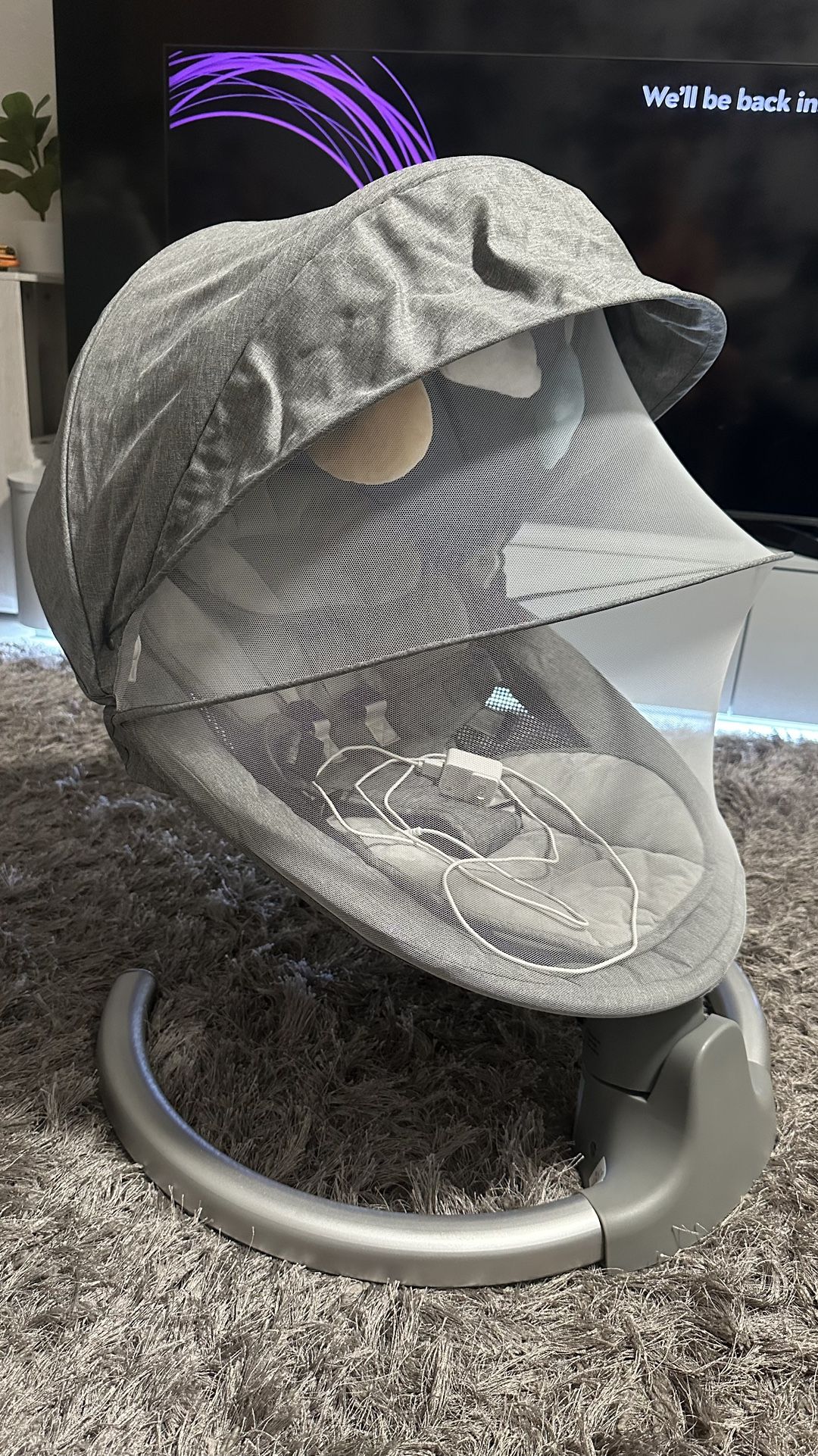 Baby Swing with with 5 Speed & 10 Preset Lullabies, Bluetooth Support, USB
