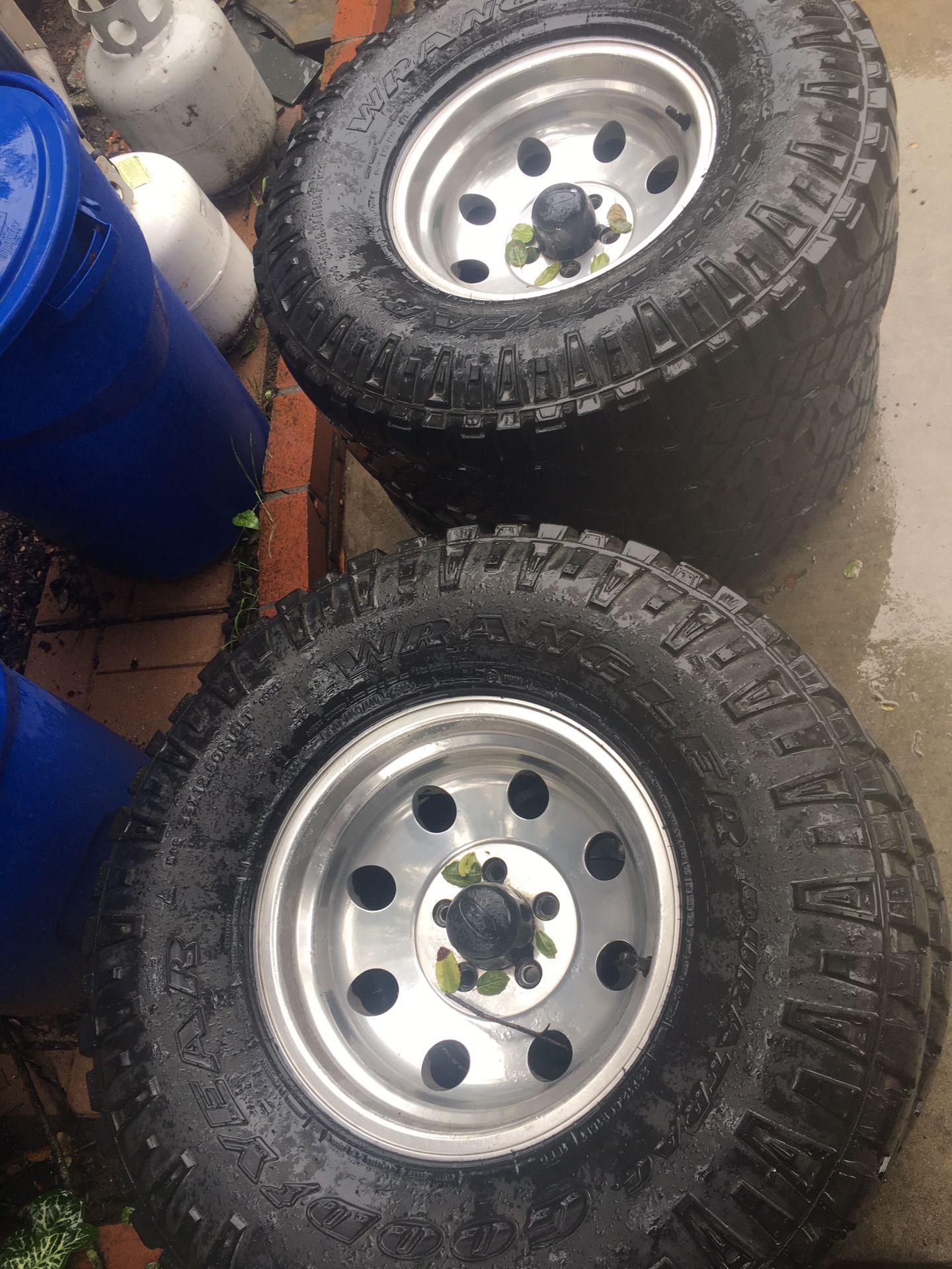 Jeep Mud tires and rims for Sale in Salinas, CA OfferUp