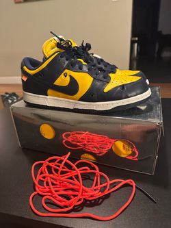 Nike off white dunk Michigan