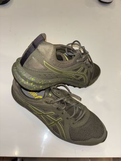 Asics size 11