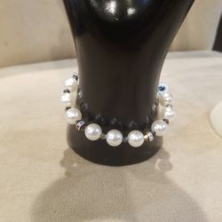 Faux Pearl Bracelet With Evil eye 