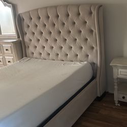 Bedroom Set - Queen Bedframe, Mattress, Storage Ottoman, Dresser With Mirror And Matching Nightstand 