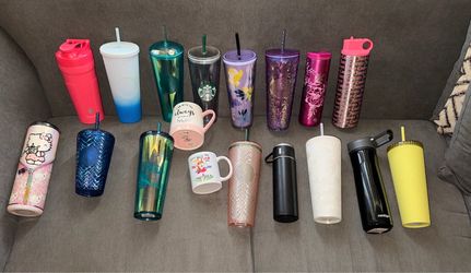 Starbucks / random cups