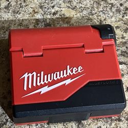 MilwaukeeREDLITHIUM USB Bluetooth Jobsite Ear Buds