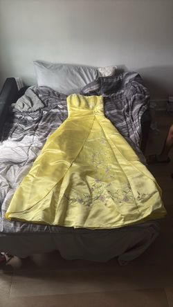 Lemon Color Dress