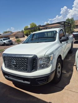 2017 Nissan Titan