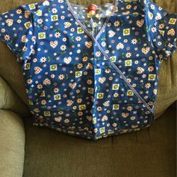 Scrub Top Floral
