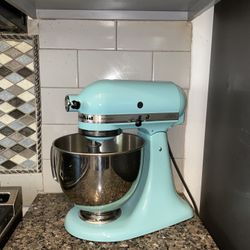 KitchenAid Artisan® Series 5 Quart Tilt-Head Stand Mixer, 