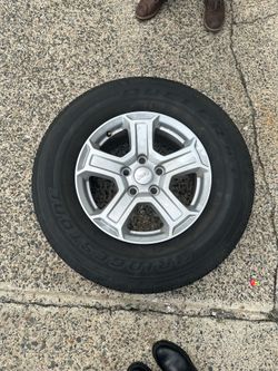 17 inch Jeep Wrangler JL OEM wheels