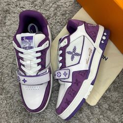 Lv shoe size 9