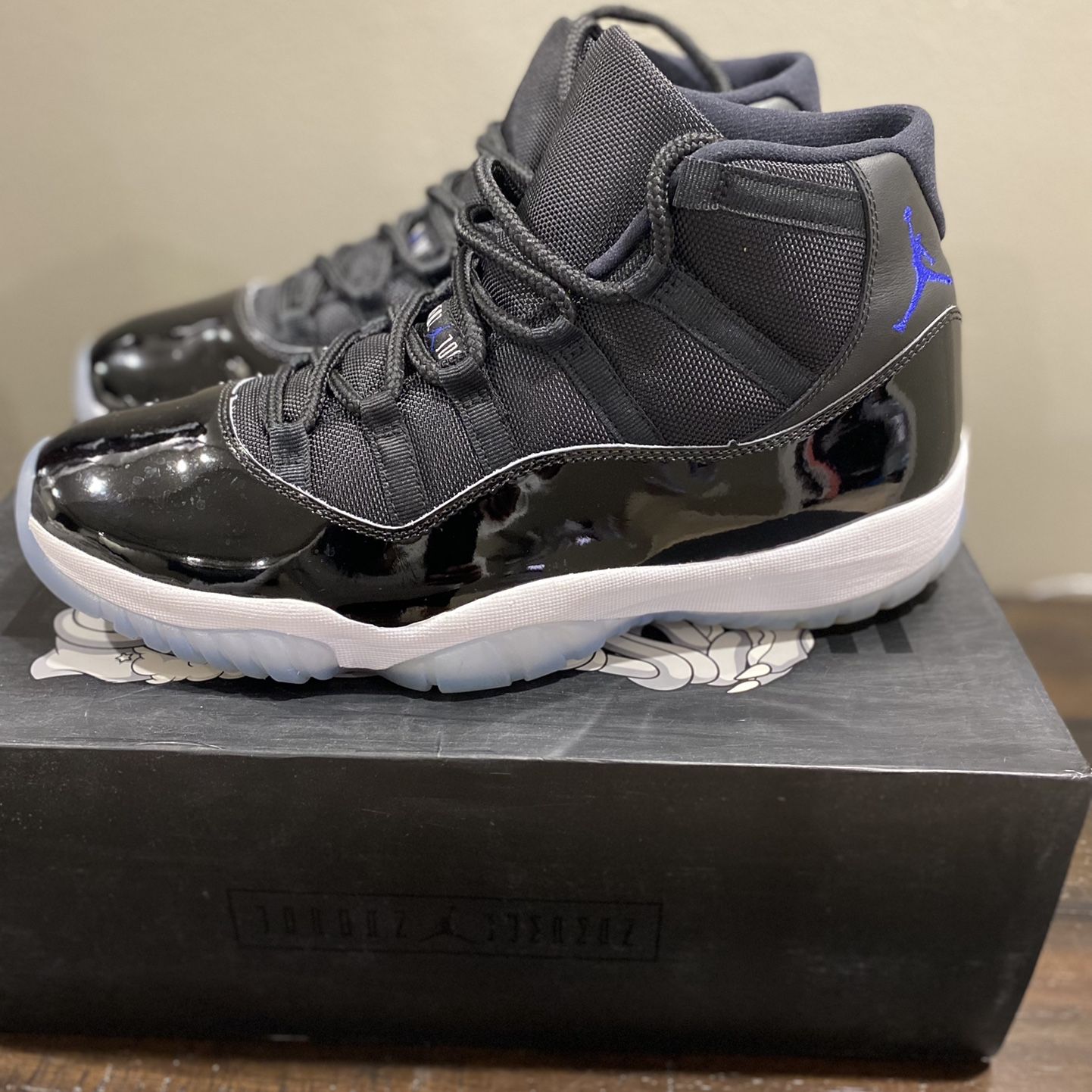 Nike Retro Air Jordan XI Space Jam Size 12 Sneakers Yeezys for Sale in Port St. Lucie FL OfferUp