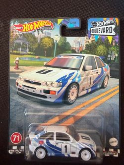 Hot Wheels Premium Boulevard Ford Escort Rally Car