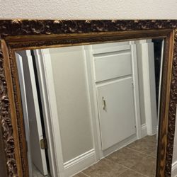 Large Vintage Gold Framed Mirror 🪞