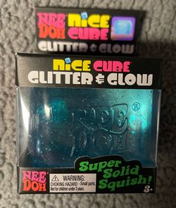 Needoh Glitter Cube