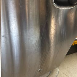 Ge stainless dishwasher  with connections