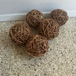 Free Decorative Balls