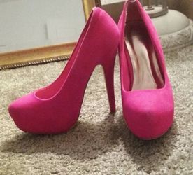 Heels size 6