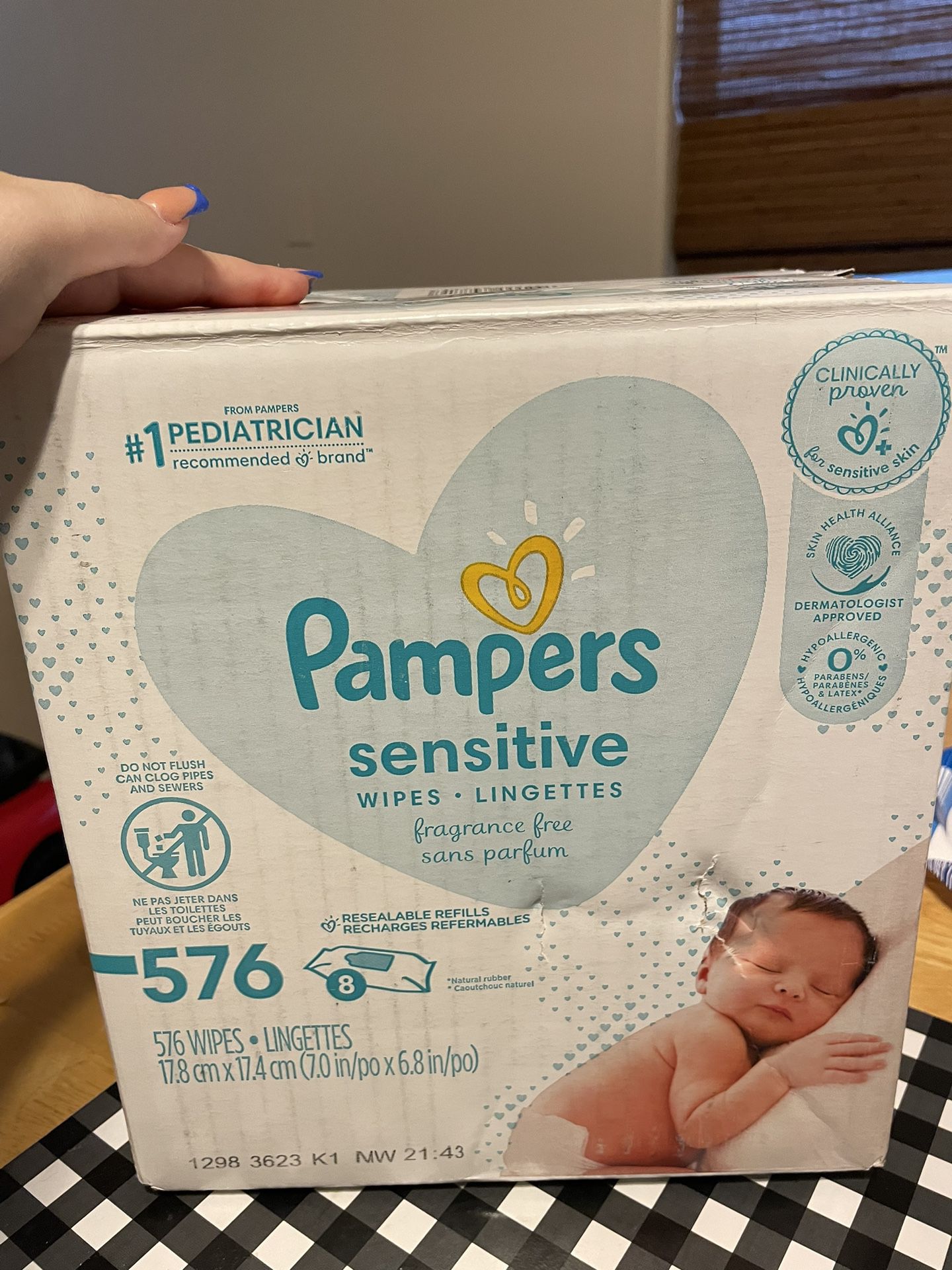 Pampers wipes 