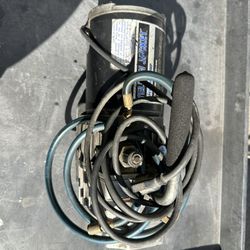 Yellow Jacket SuperEvac  2Stage 6CFM $220 “27ave and Glendale “