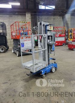 30’ Genie push around lift