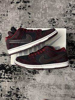 Nike SB Dunk x Riot Skateboards size 9.5