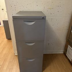 3 Drawer Metal Filing Cabinet 
