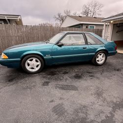 1993 Ford Mustang