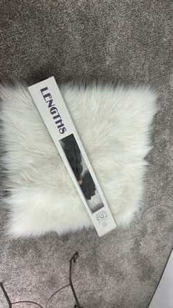 Human hair  extensions