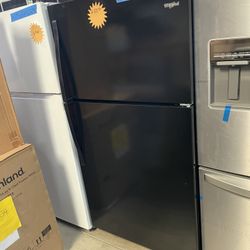 Refrigerator Top And Bottom Whirlpool Ice Maker 