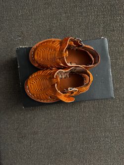 Baby shoes
