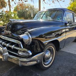 52 Chevrolet Styleline 