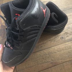 Jordan Boys Size 2